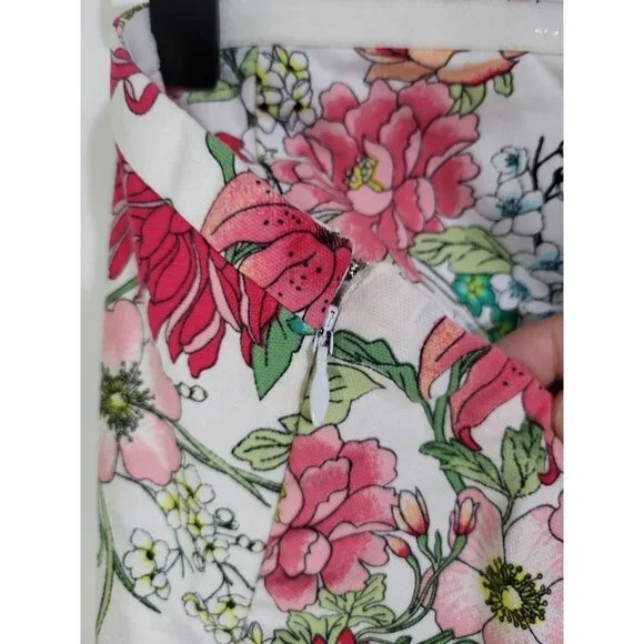 Old Navy Women's Sz 8 Strapless Floral A-Line Dress Garden Feminine Spring - Picture 11 of 11